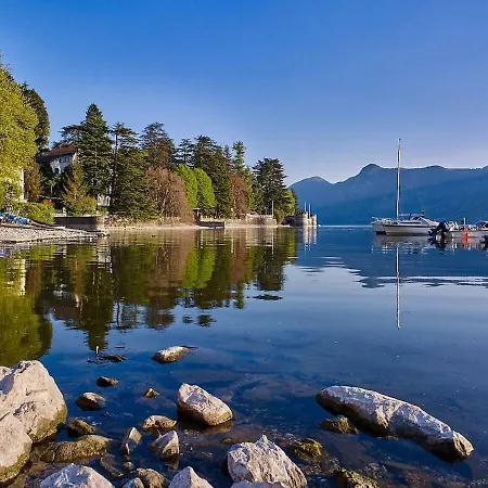 Prázdninový dům Blue Lake Village Lierna